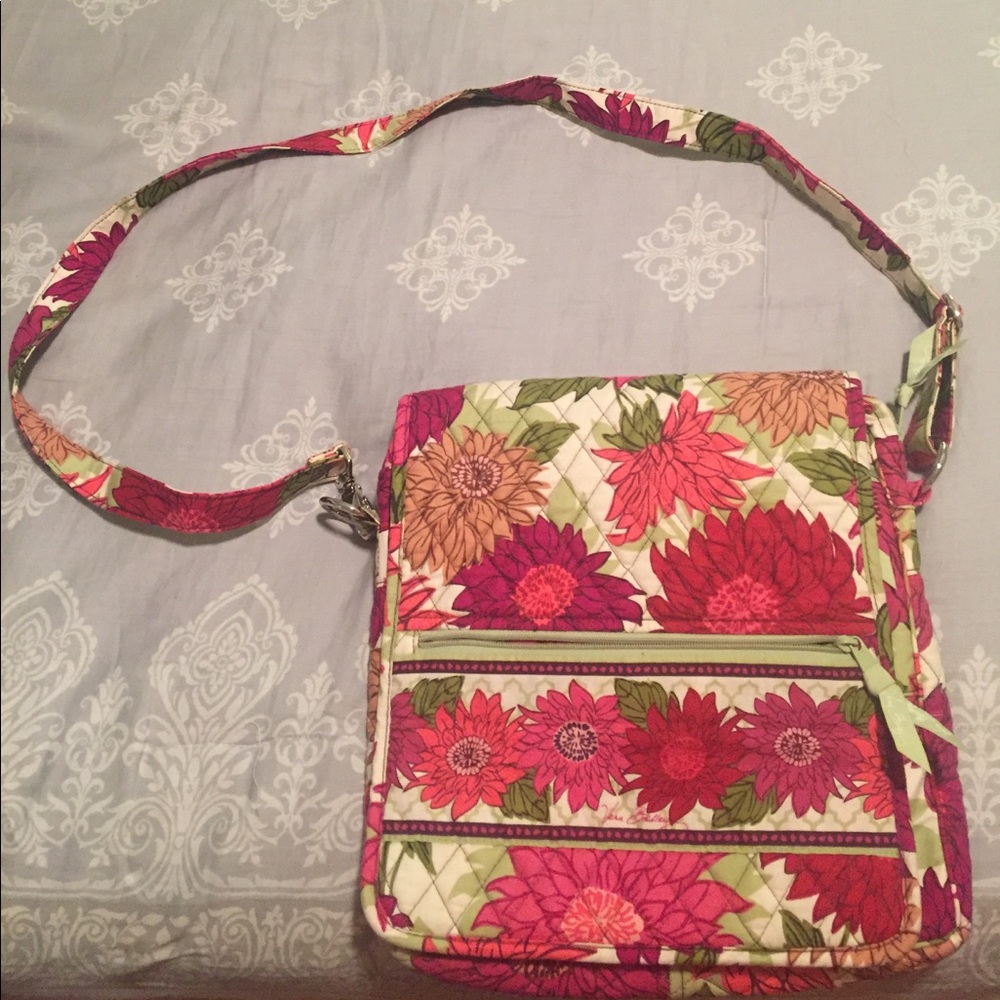 Vera Bradley Mailer Bag