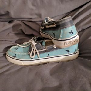 Sperry boat shoes