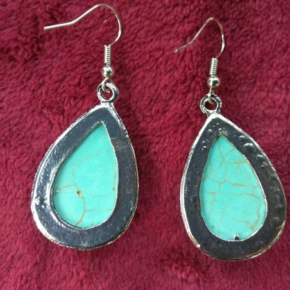 Turquoise earrings - Picture 2 of 5
