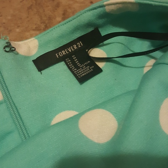 Strapless Polka dot Dress Forever 21 - Picture 2 of 3