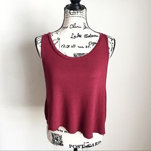 🔴 5 for $25 🔴 EUC Maroon Lightweight Tank Top