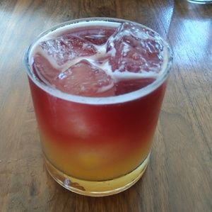 Meet your Posher, Latoya