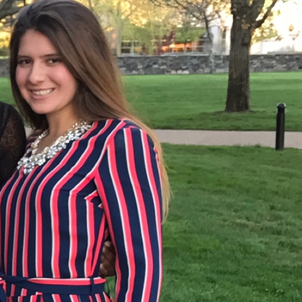 Meet your Posher, Stefanie