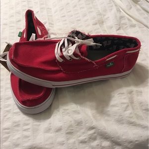 NWT men's Sanuk shoes Red.