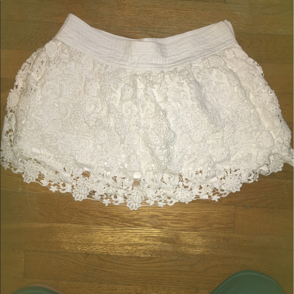 White lace Abercrombie skirt