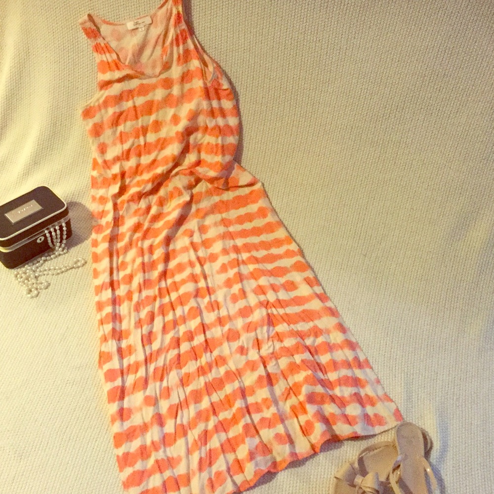 Fabulous Coral Vince Camuto Maxi