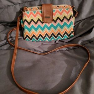 Chevron crossbody