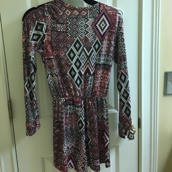 Jondie Romper - Picture 2 of 7