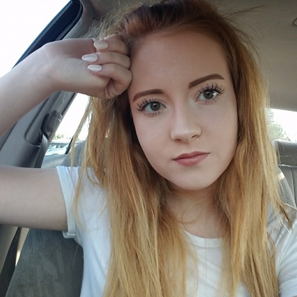 Meet your Posher, Sadie - Picture 1 of 1