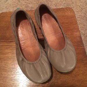 Taupe Tieks 8