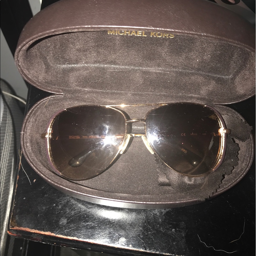 Michal Kors Aviator sunglasses