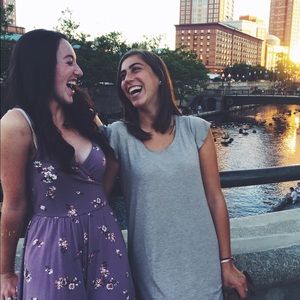 Meet your Posher, Emily