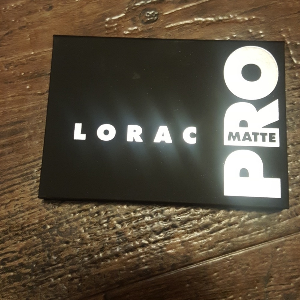 Lorac Pro Matte Pallette