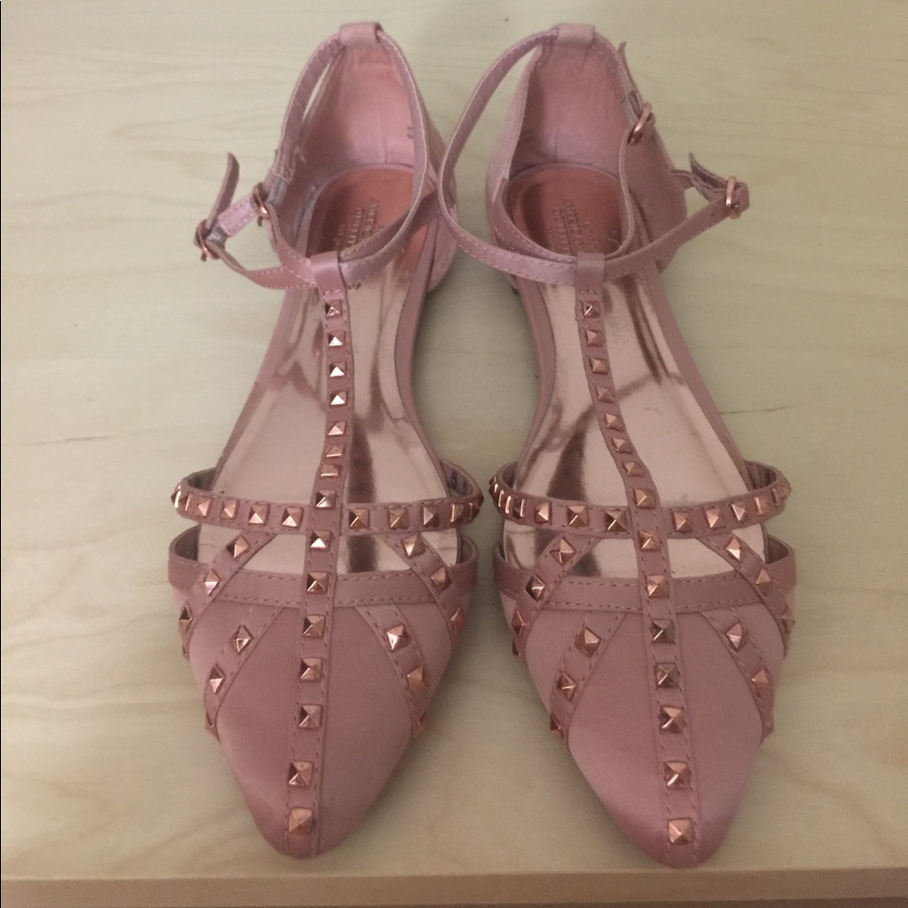 American Eagle Outfitters Flat Pointy Shoes