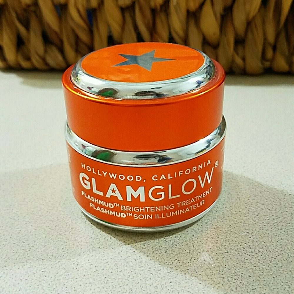 Price dropped⤵ Glamglow mud  brightening treatment