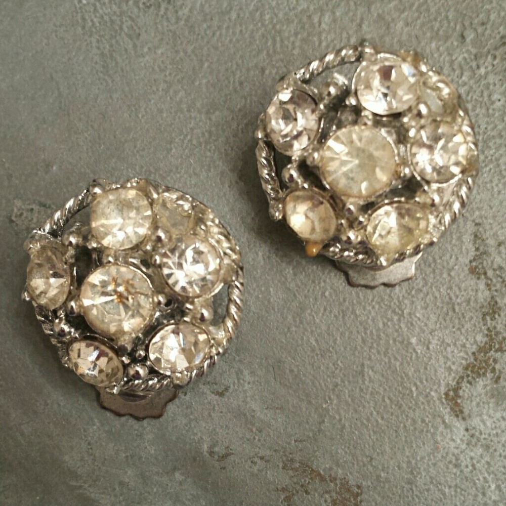 🌵Vintage Clip Earrings🌵
