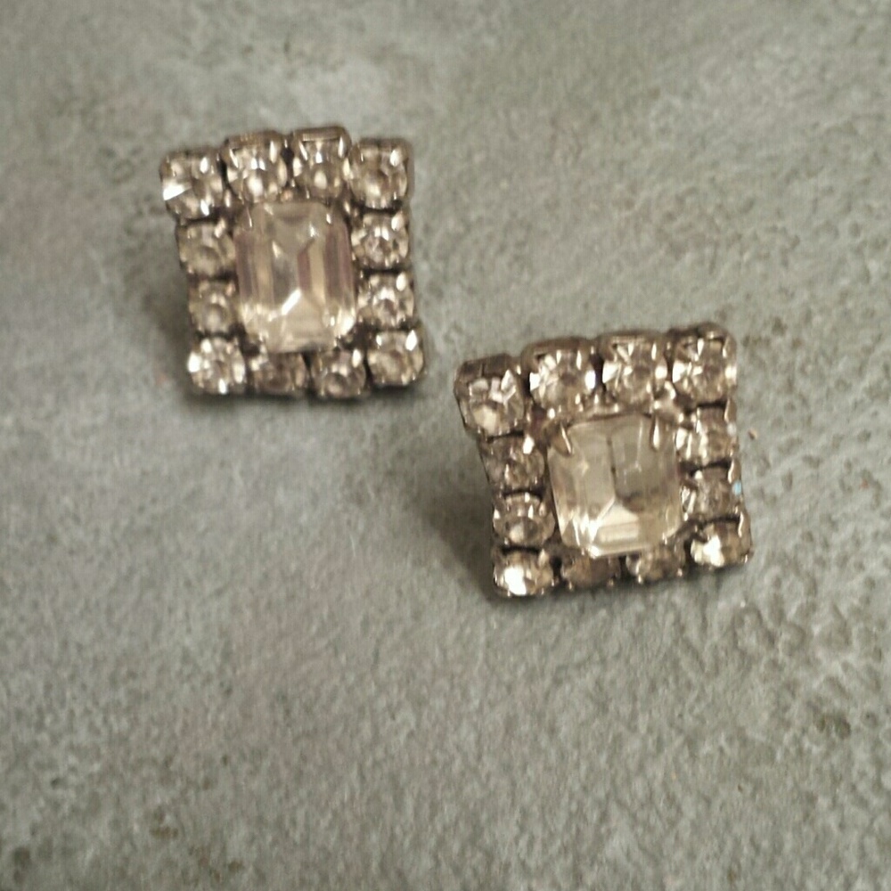 🌿Vintage Rhinestone Earrings🌿