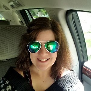 Meet your Posher, Ranae