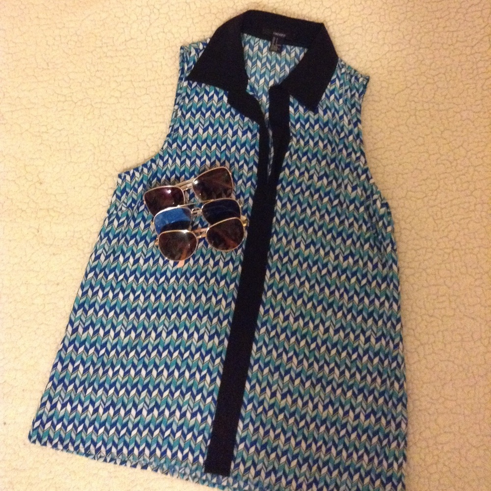 Blue and white patterned Forever 21 button down