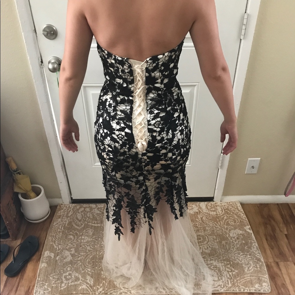 Prom Dress - Picture 4 of 5