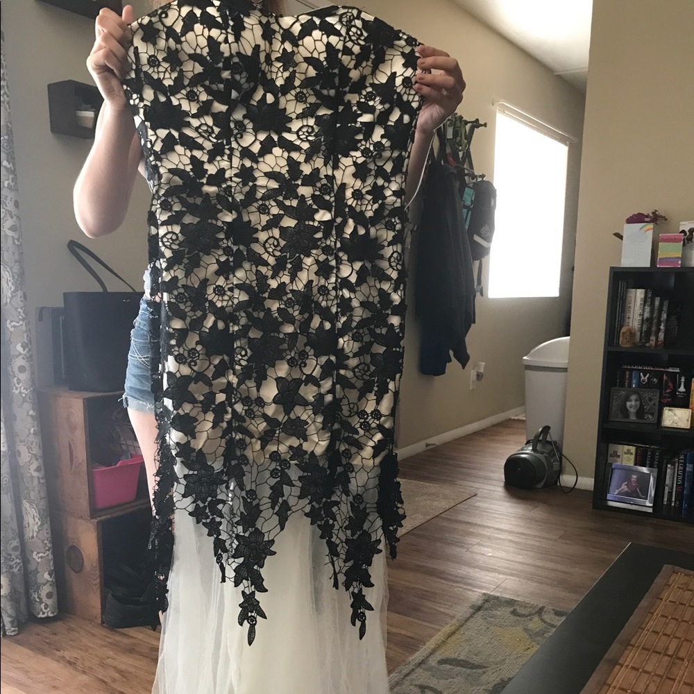 Prom Dress - Picture 5 of 5