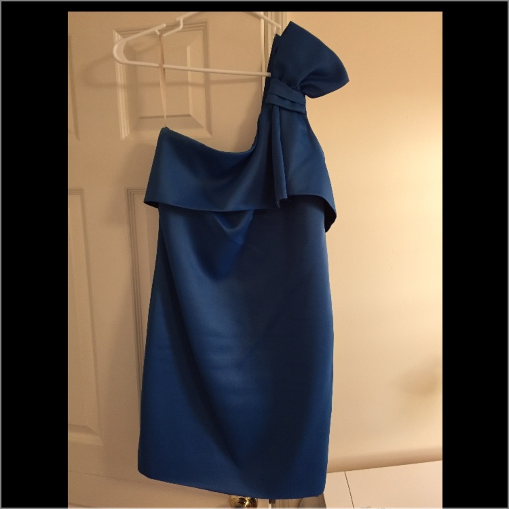 Halston Heritage sz 2