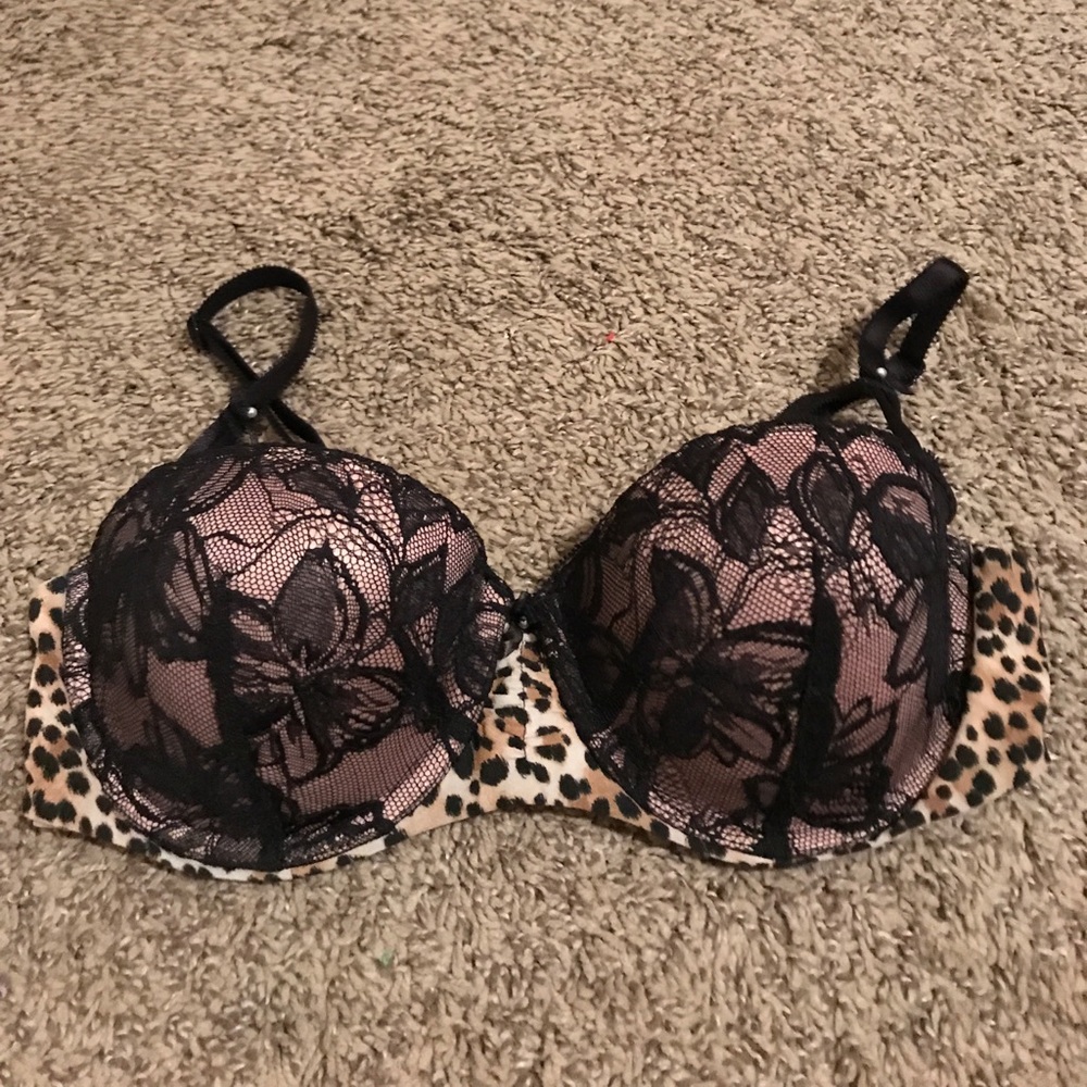Victoria's Secret Push Up Bra.