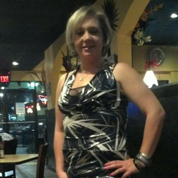 Meet your Posher, LeAnn - Picture 1 of 1