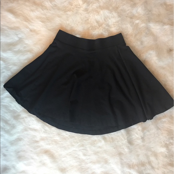 Black Skater Skirt - Picture 1 of 1
