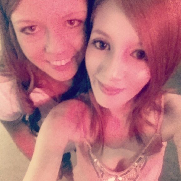 Meet your Posher, Kirstin - Picture 1 of 1