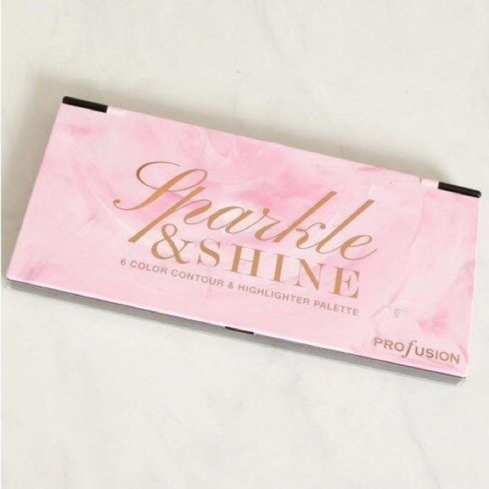 the sparkle & shine contour & highlighter palette - Picture 3 of 6
