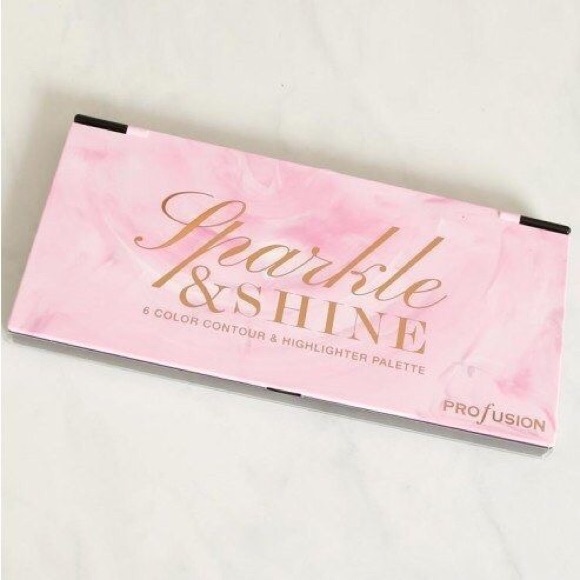 the sparkle & shine contour & highlighter palette - Picture 3 of 6