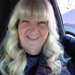 Meet your Posher, Debbie