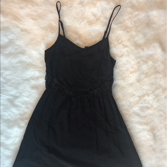 Simple Black Dress - Picture 1 of 1
