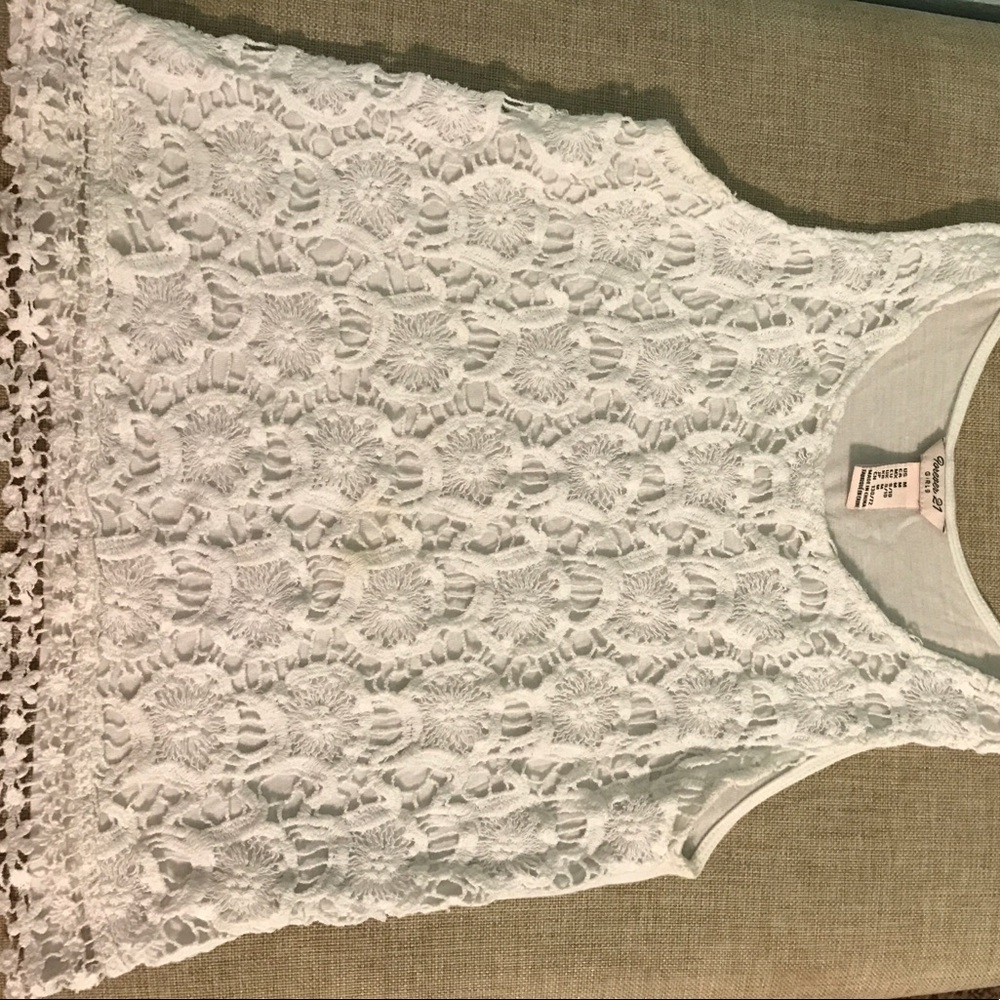 Forever 21 girls crochet cropped top