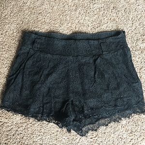 🔴 5 for $25 🔴 FINAL SALE Black Lace Shorts