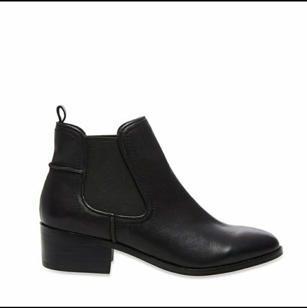 Black Boots