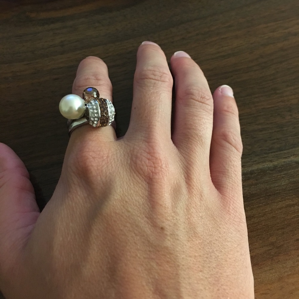 Henri Bendel ring set
