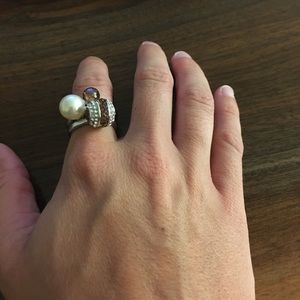 Henri Bendel ring set