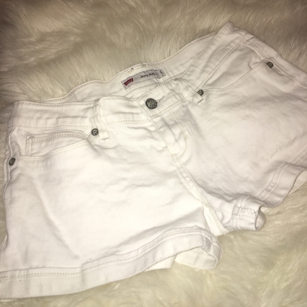 Levis white shorts