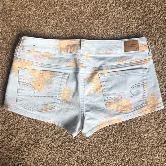 EUC American Eagle Floral Print Shorts - Picture 2 of 4