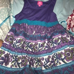 Girls dress