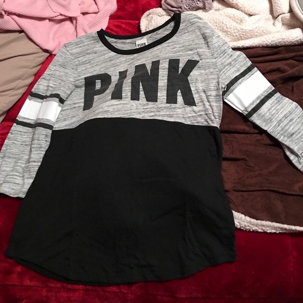 Medium size pink shirt. 3/4 sleeve. - Picture 1 of 2