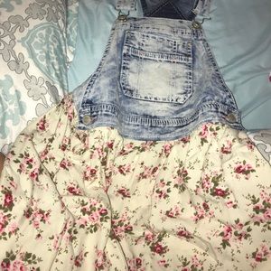 Girls dress