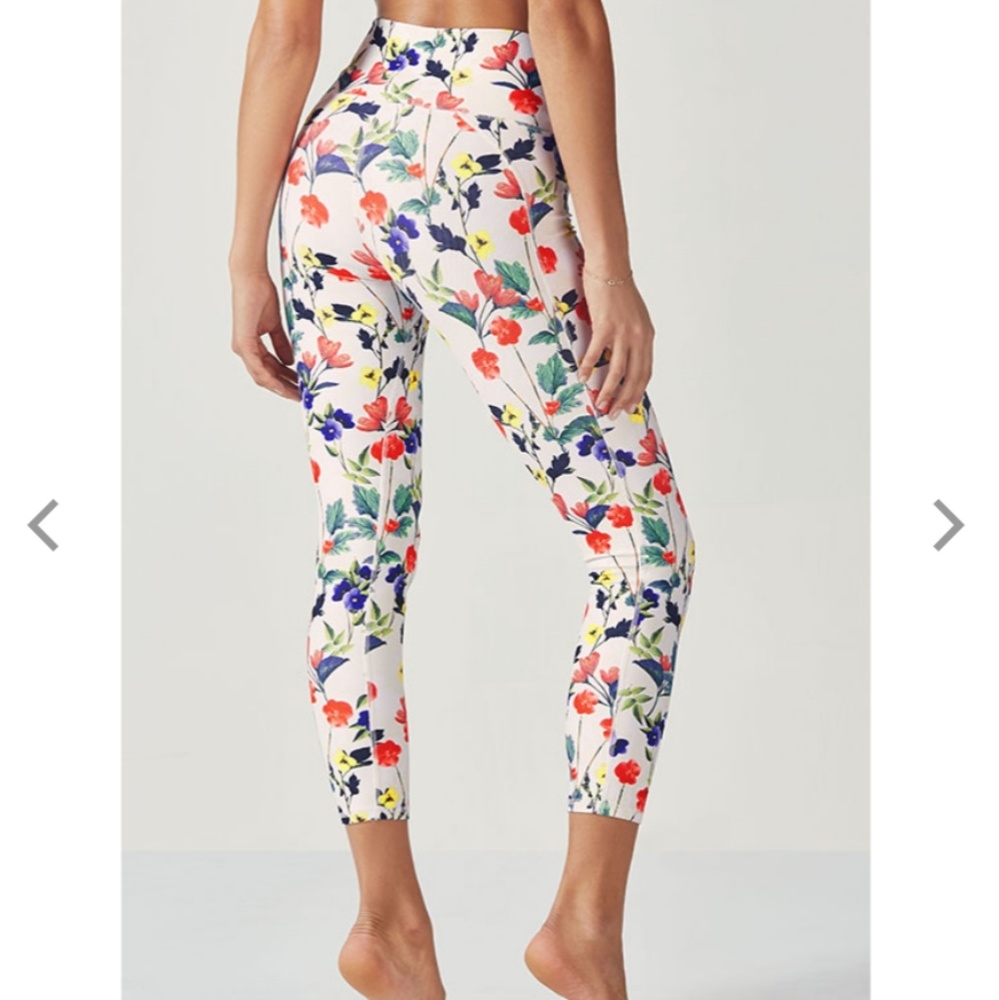 ISO!!  Fabletics Poppy Field High Waist Leggings!