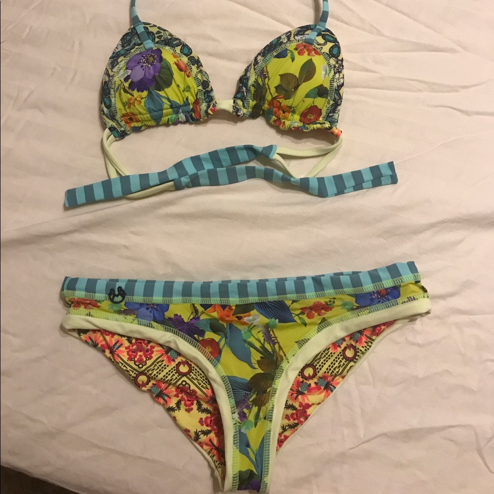 Maaji bikini - Picture 3 of 6