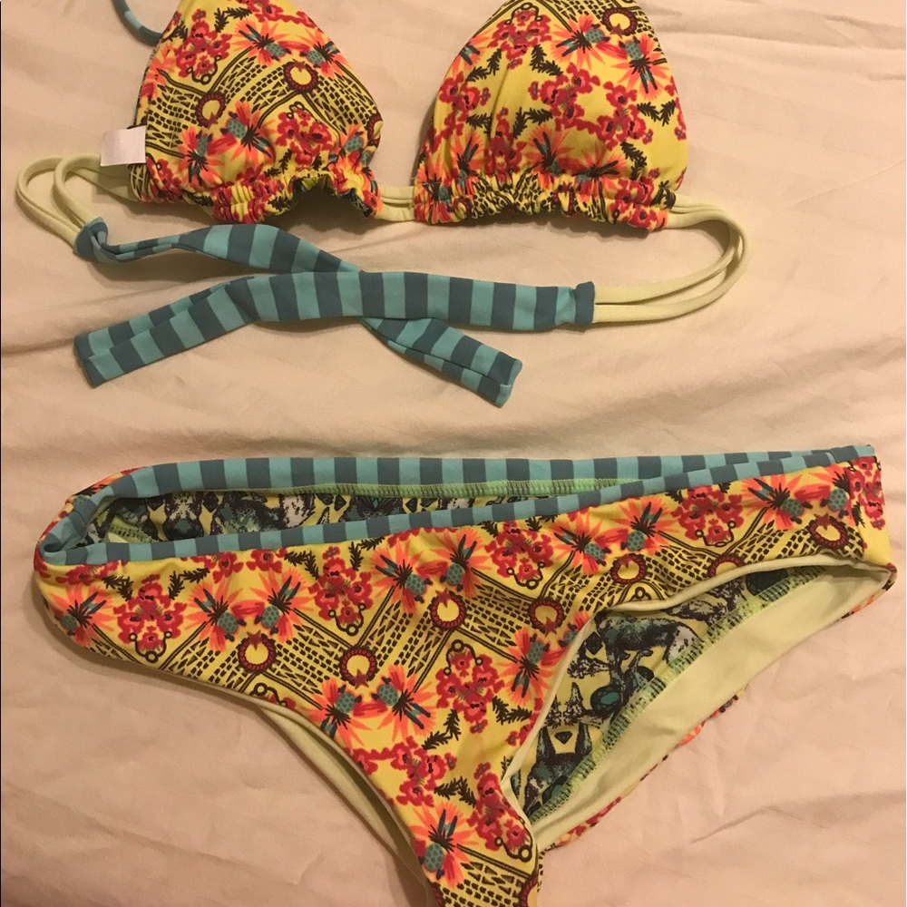 Maaji bikini - Picture 4 of 6