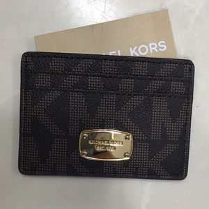 Micheal kors id holder
