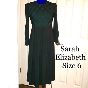 Sarah Elizabeth Sz 6 Long Green Dressy Dress