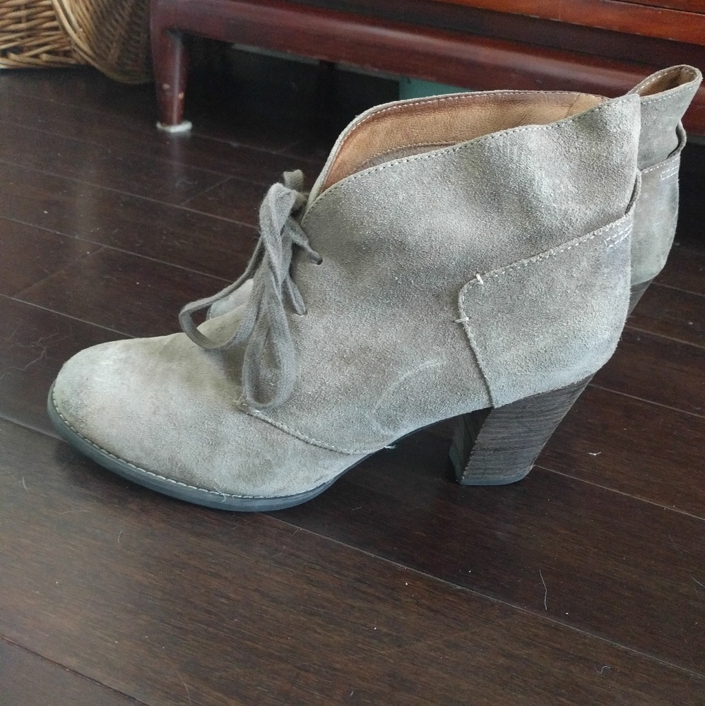 Clark's distressed suede booties